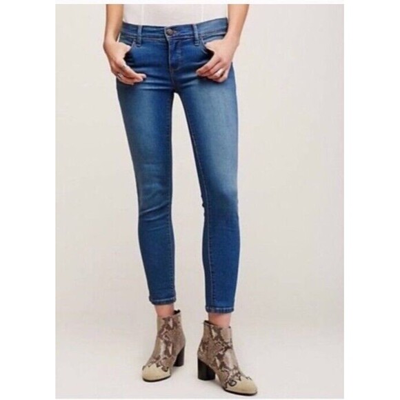 Free People Jeans 27” Waist Medium Wash 8” Rise Cropped Skinny Jean *Note - Picture 1 of 9